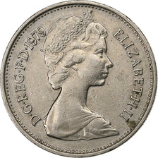 Groot Bretagne, Elizabeth II, 5 New Pence, 1979, Cupro-nikkel, ZF, KM:911