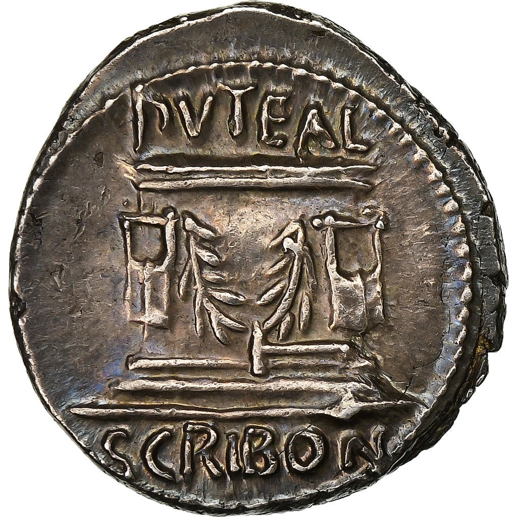 Scribonia, Denarius, 62 BC, Rome, Silver, AU(55-58), RIC:416/1b