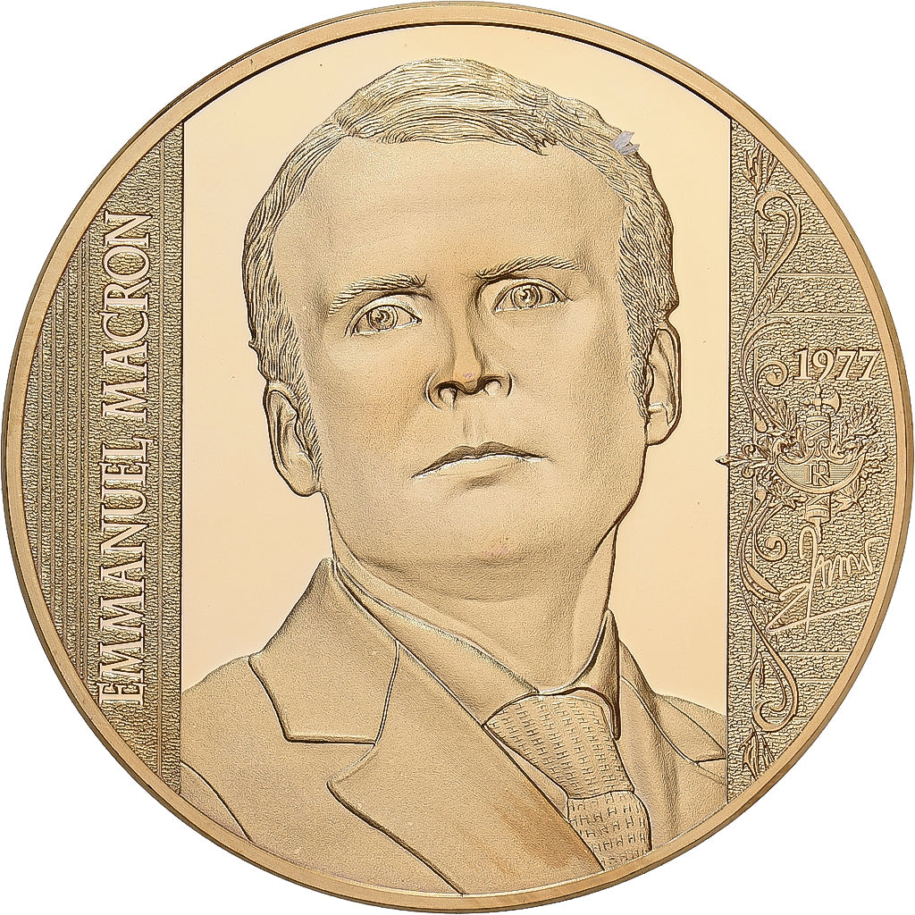 França, medalha, Emmanuel Macron, Les Plus Grands Français, Cobre Dourado