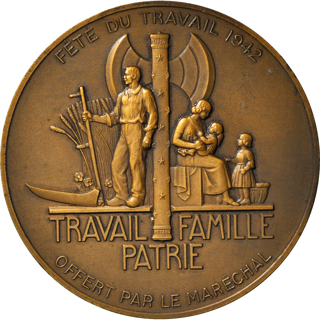 France, Médaille, Etat Français, Travail Famille Patrie, Offert par le
