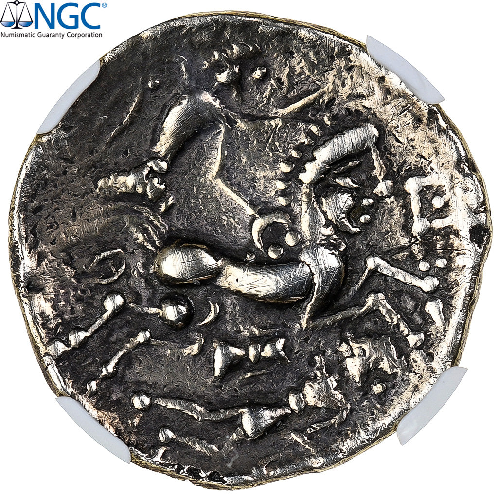 Aulerci Diablintes, Statère à la situle, 1st century BC, Electrum, NGC
