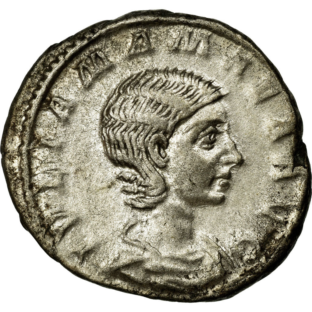 Julia, Denarius, Silver, EF(40-45), Cohen:35