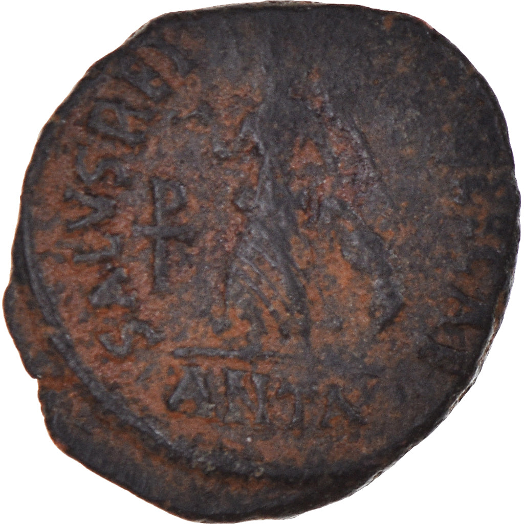 Coin, Valentinian II, Nummus, 383-392, Antioch, EF(40-45), Bronze, RIC:67a
