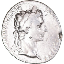Coin, Augustus, Denarius, 2 BC - AD 4, Lyon - Lugdunum, VF(30-35), Silver