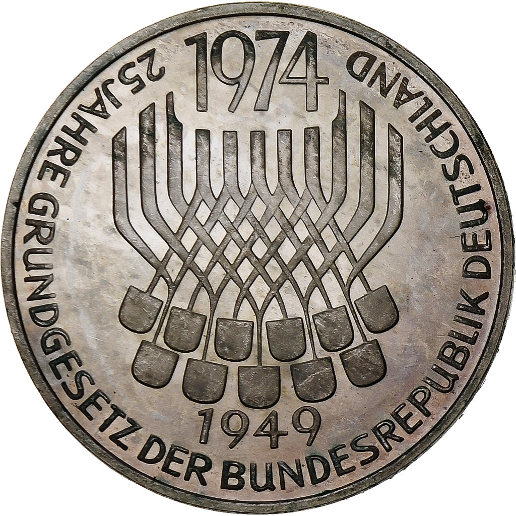 GERMANY - FEDERAL REPUBLIC, 5 Mark, 1974, Stuttgart, Silver, AU(50-53), KM:138