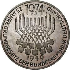 GERMANY - FEDERAL REPUBLIC, 5 Mark, 1974, Stuttgart, Silver, AU(50-53), KM:138