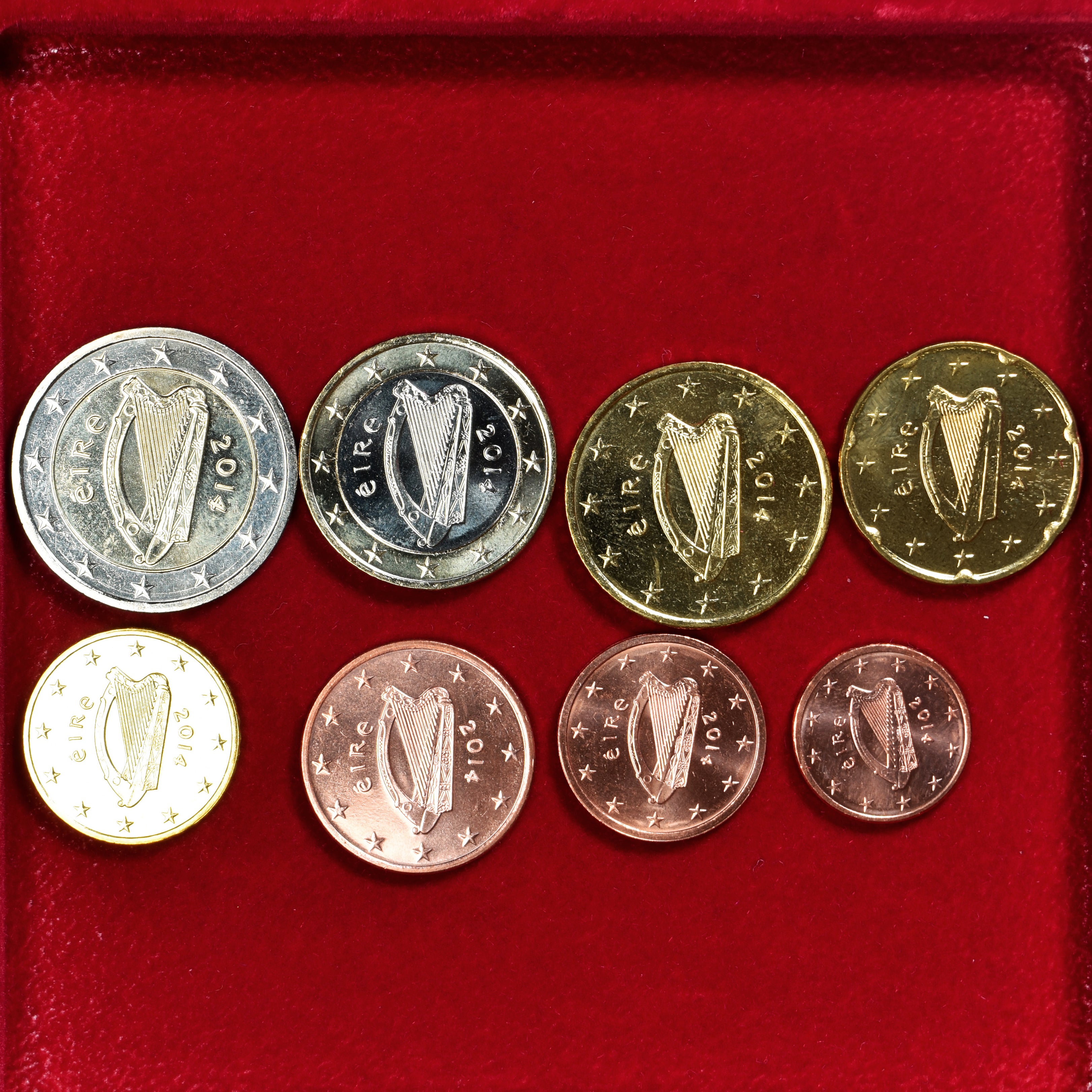 IRELAND REPUBLIC, Euro-Set, 2014, Série de 8 pièces Euro., MS(63)
