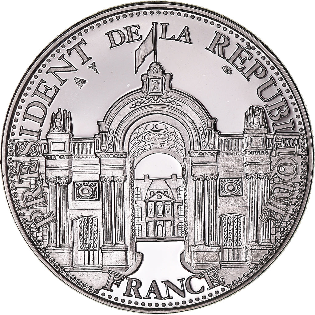 France, Médaille, Emmanuel Macron, Président de la République, Politics