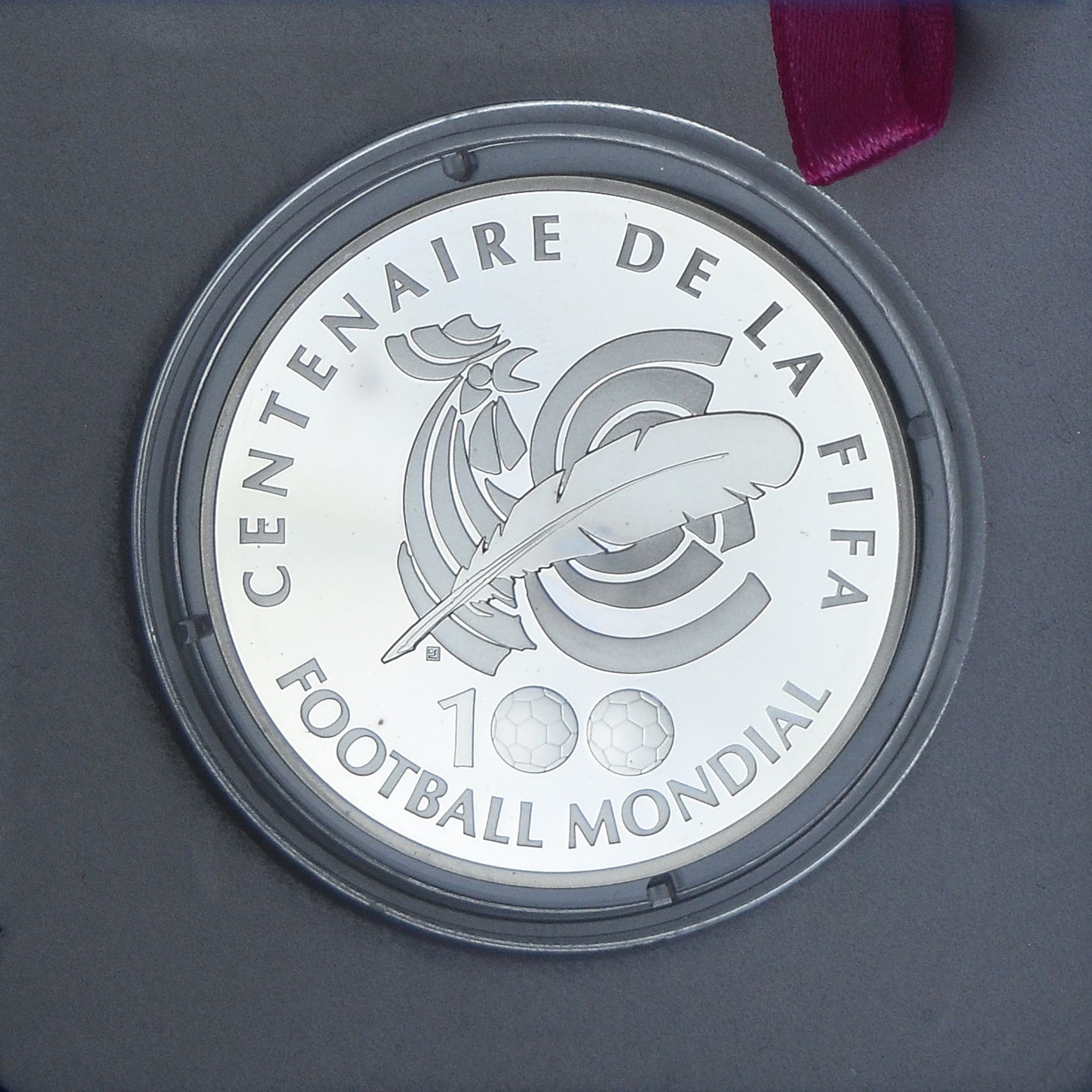 France, 1-1/2 Euro, Centenaire de la Fifa, 2004, MS(65-70), Silver