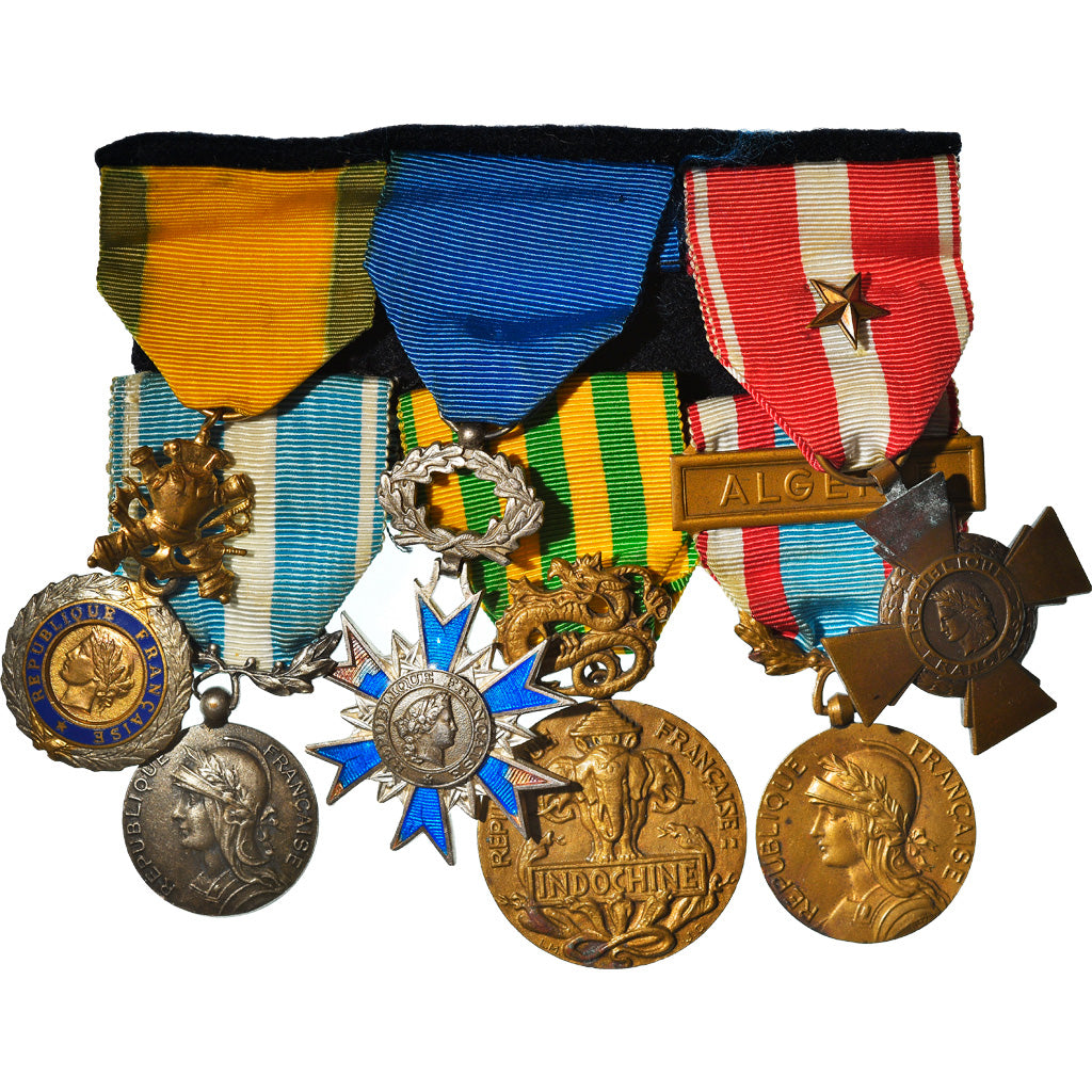 France, Placard de Décorations Coloniales, Indochine, WAR, Medal, Excellent
