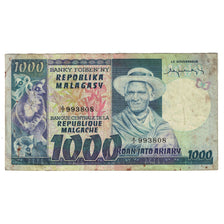 Banknote, Madagascar, 1000 Francs = 200 Ariary, KM:65a, VF(20-25)