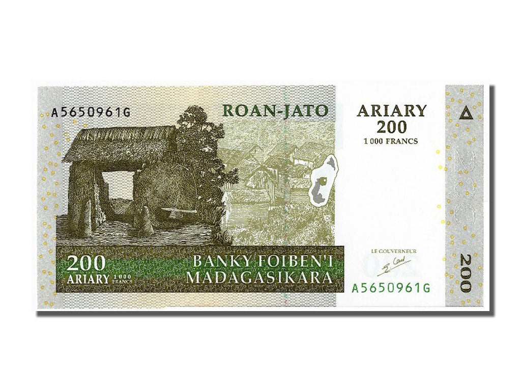 Banknote, Madagascar, 200 Ariary, 2004, UNC(65-70)