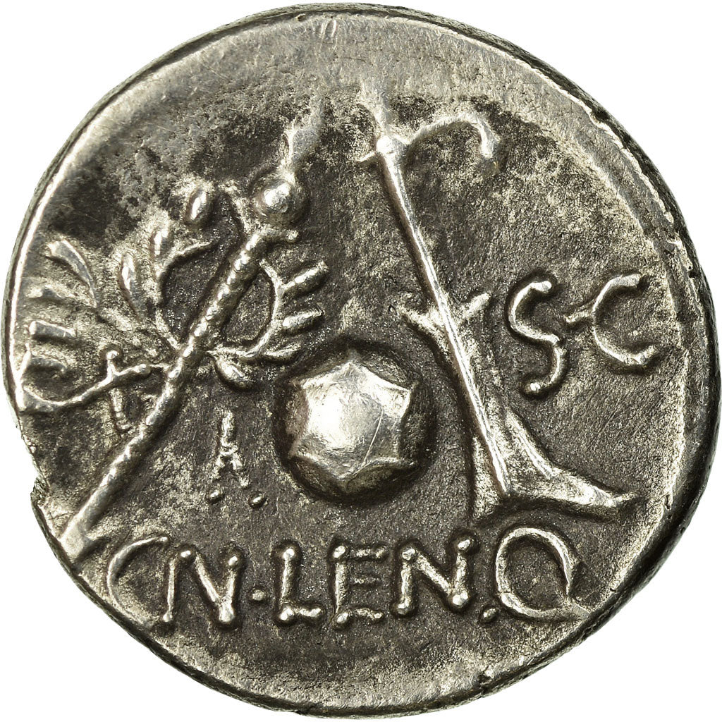Moneta, Cornelia, Denarius, Rome, AU(55-58), Srebro