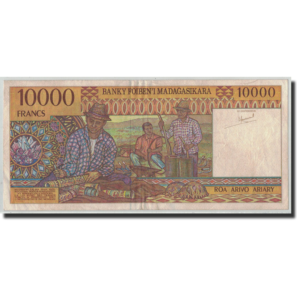 Banknote, Madagascar, 10,000 Francs = 2000 Ariary, 1995, KM:79a, AU(55-58)