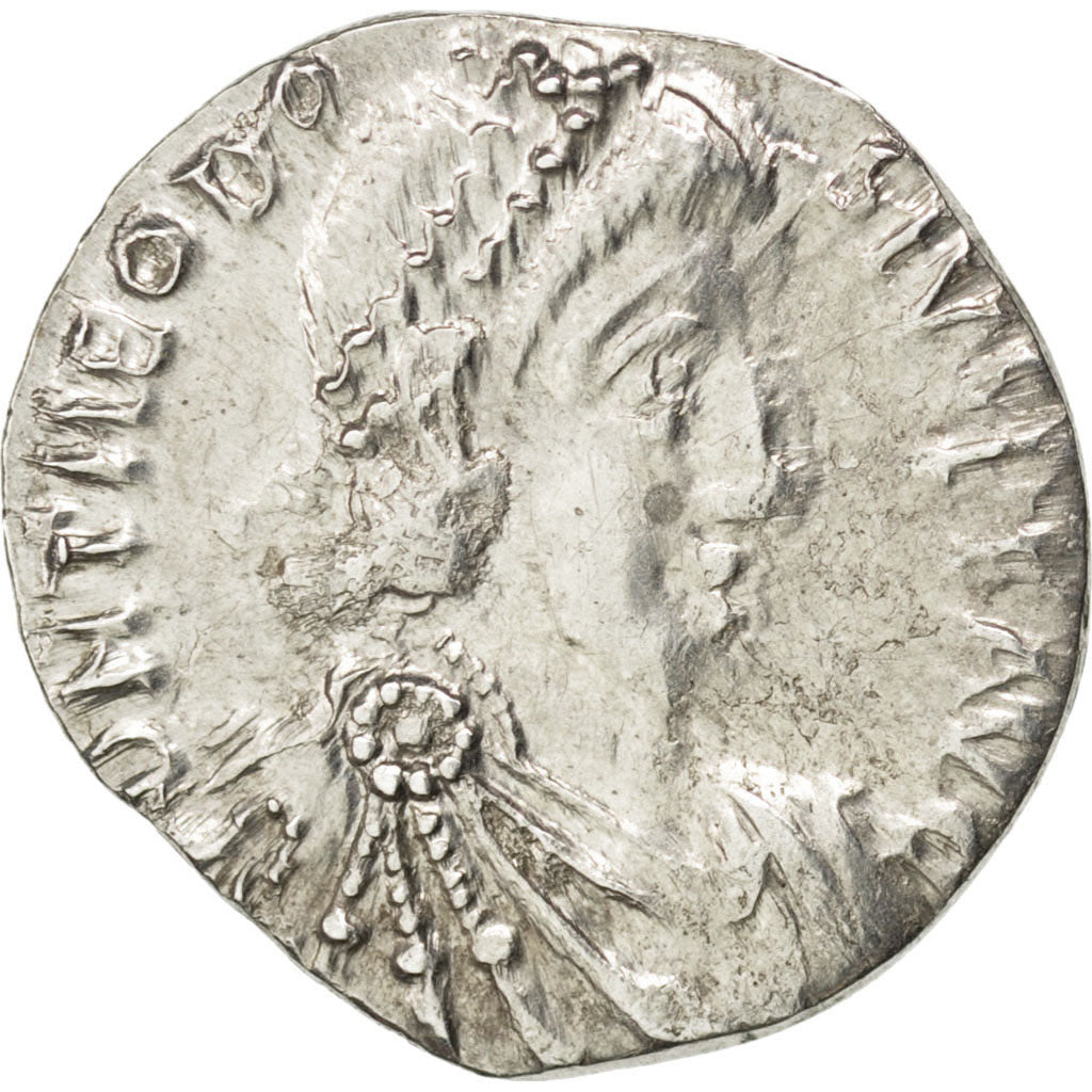 Coin, Theodosius I, Siliqua, Trier, EF(40-45), Silver, RIC:94b