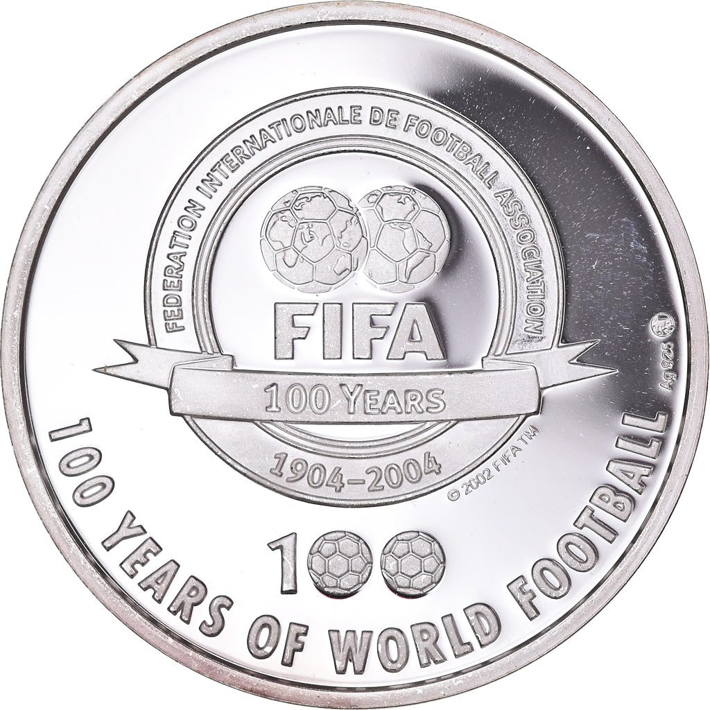 Great Britain, Medal, The 100 Greatest Living Players selected by Pelé, Pelé