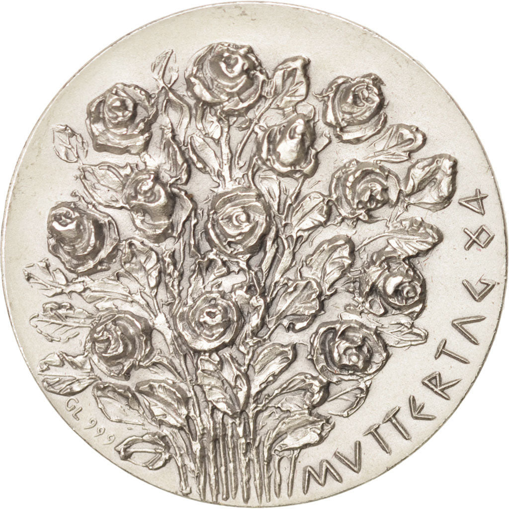 Mother's Day, Token