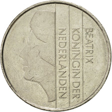 Coin, Netherlands, Beatrix, 2-1/2 Gulden, 1982, AU(50-53), Nickel, KM:206