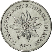 Coin, Madagascar, 2 Francs, 1977, Paris, AU(55-58), Stainless Steel, KM:9
