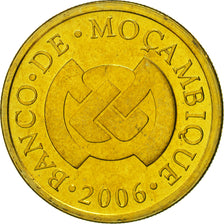 Coin, Mozambique, 50 Centavos, 2006, MS(65-70), Brass plated steel, KM:136