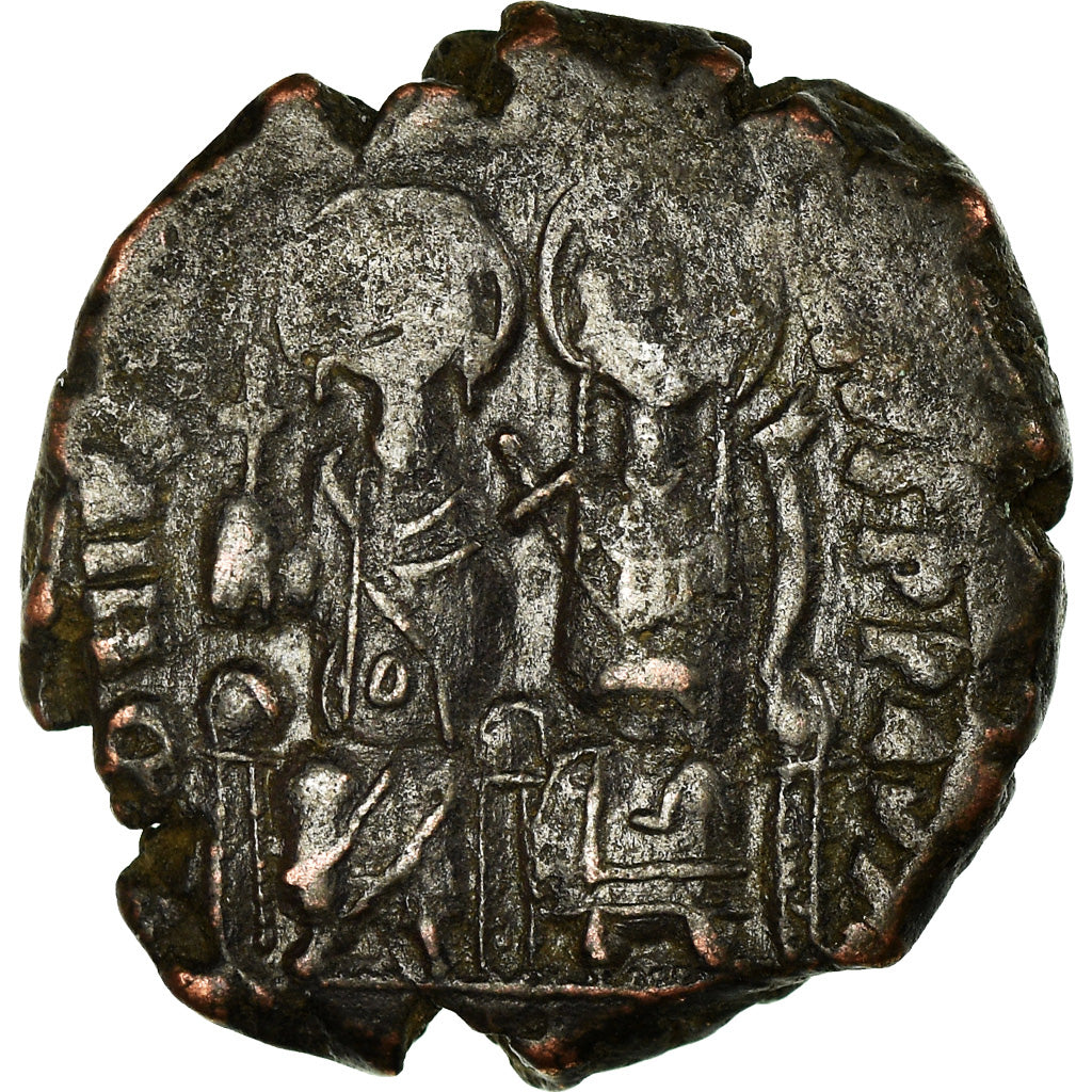 Coin, Justin II, Follis, 571-572, Constantinople, VF(30-35), Copper, Sear:360