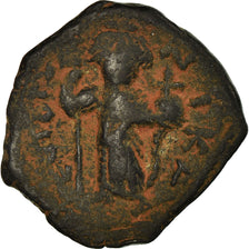 Coin, Constans II, Follis, 641-668 AD, Constantinople, VF(30-35), Copper