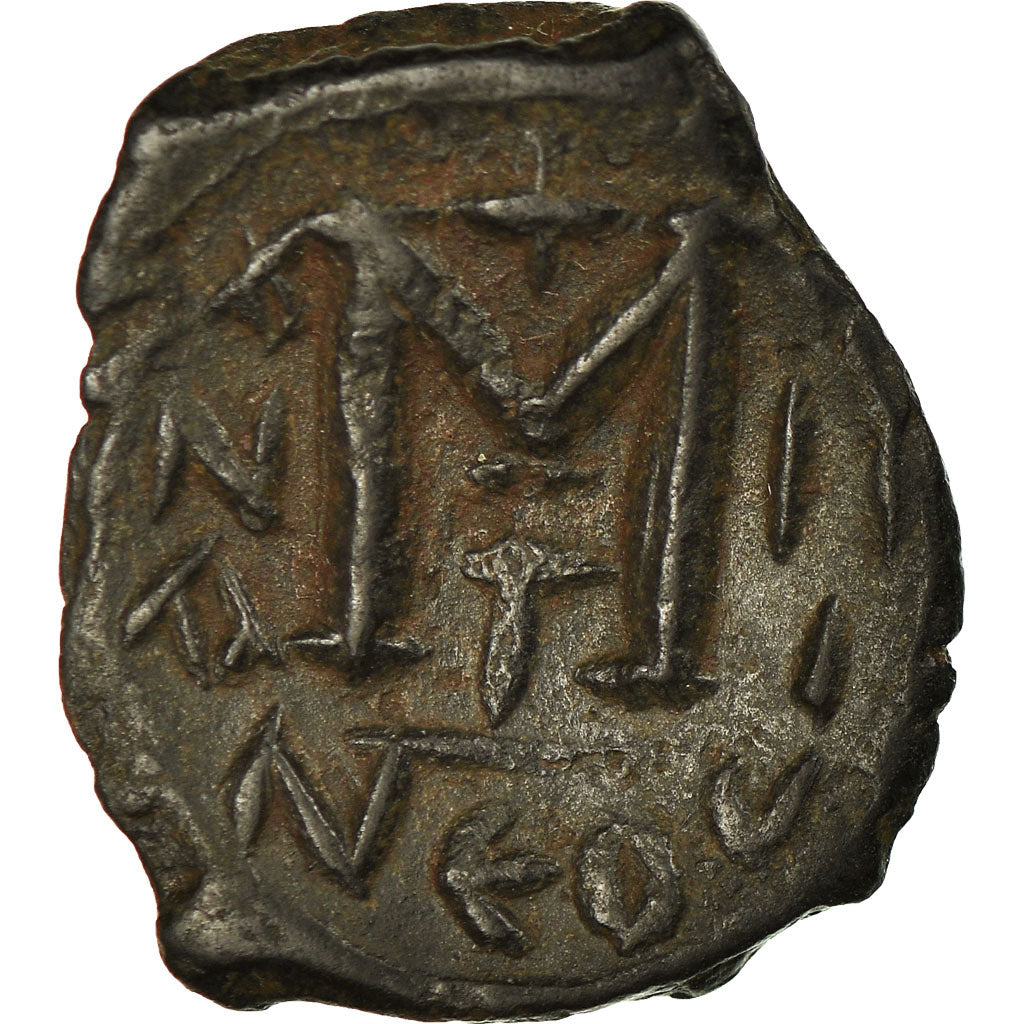 Coin, Constans II, Follis, 643, Constantinople, AU(50-53), Copper, Sear:1004