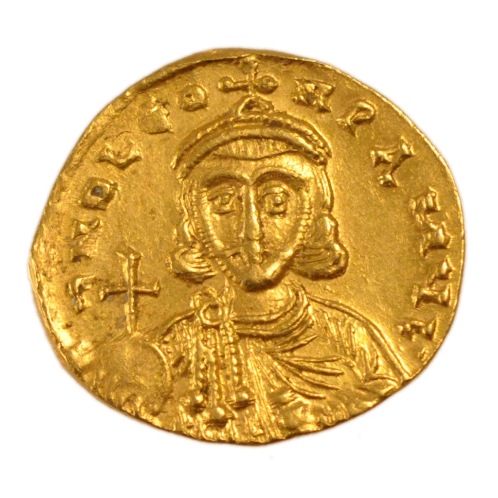 Leo III the Isaurian 717-741, Solidus, Constantinople, AU(50-53), Gold, 4.30