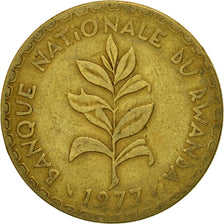 Moneda, Ruanda, 50 Francs, 1977, Paris, BC+, Latón, KM:16