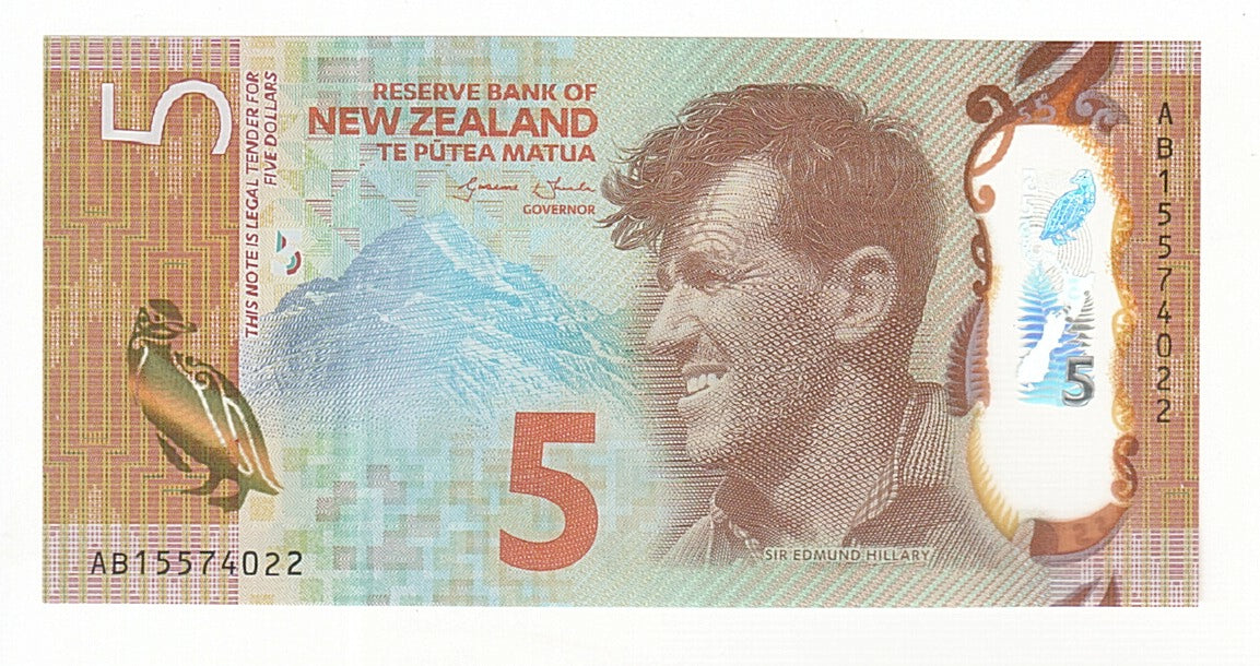 New Zealand, 5 Dollars, 2015, UNC(65-70)