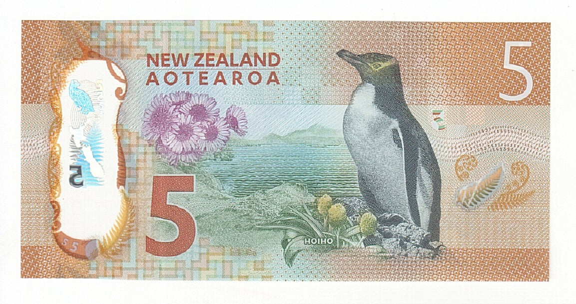 New Zealand, 5 Dollars, 2015, UNC(65-70)