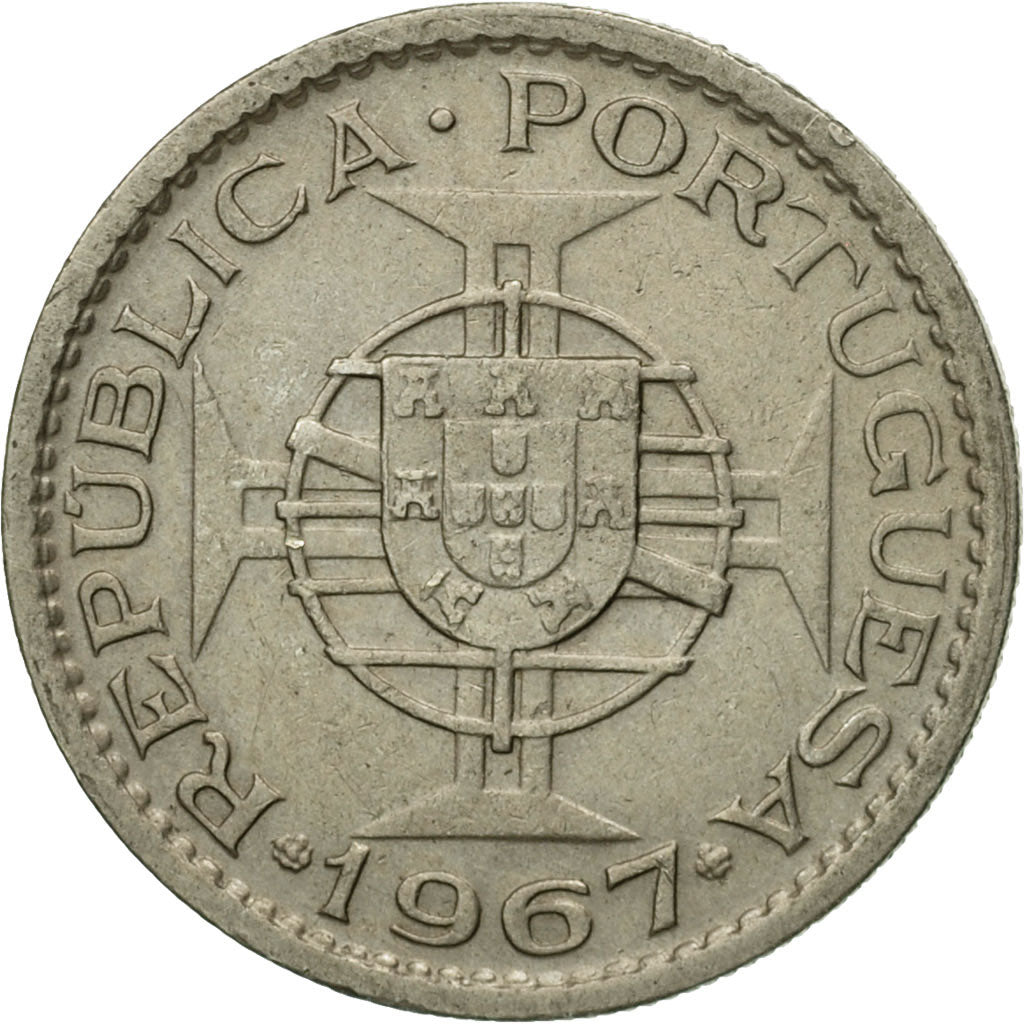 Coin, Angola, 2-1/2 Escudos, 1967, EF(40-45), Copper-nickel, KM:77