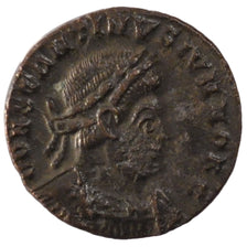 Constantine II, Nummus, AU(50-53), Bronze, Cohen #114, 2.00