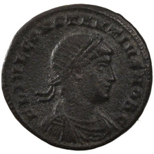 Constantius II, Nummus, Constantinople, EF(40-45), Copper, Cohen #104, 2.80