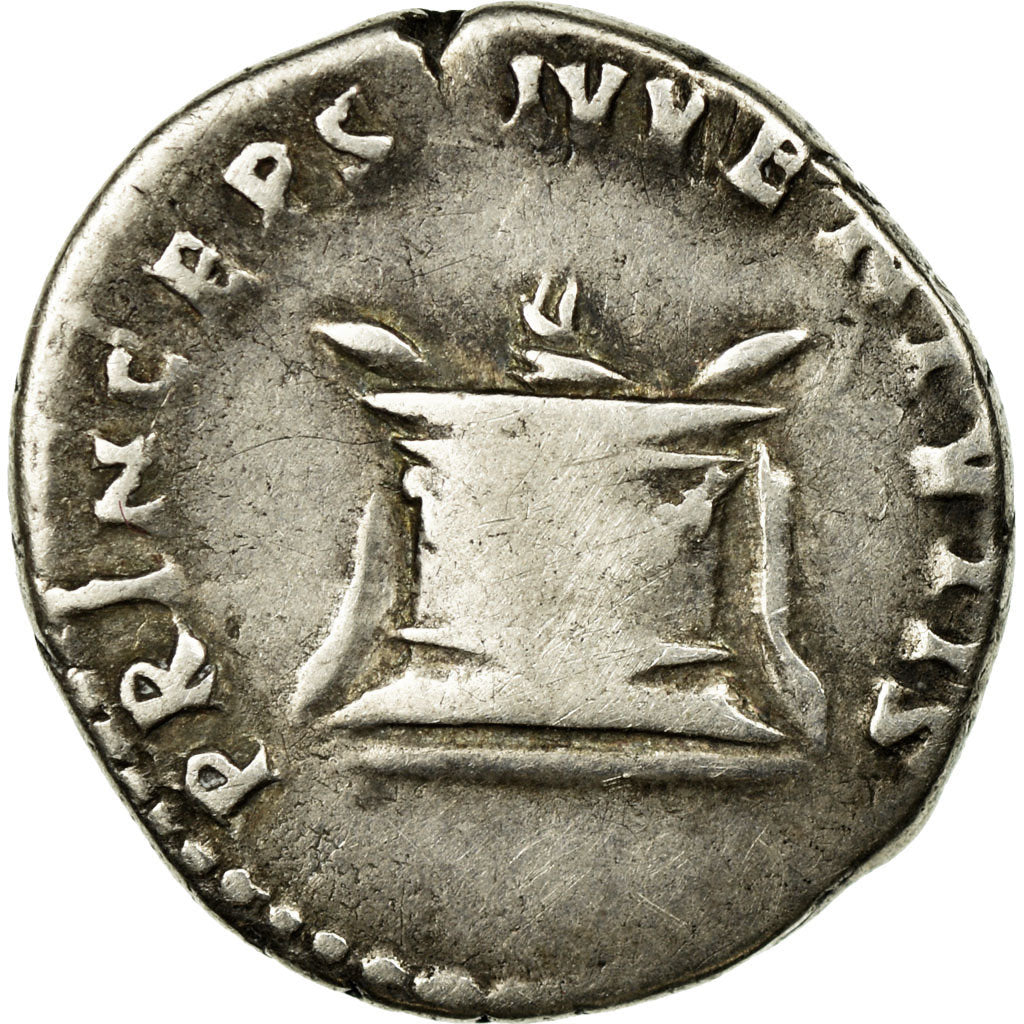 Coin, Domitia, Denarius, AU(50-53), Silver, Cohen:397