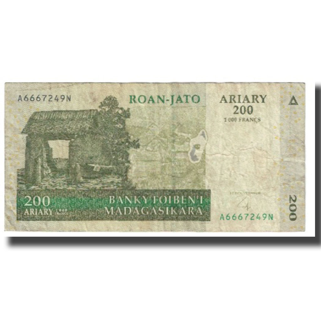 Nota, Madagáscar, 200 Ariary, 2004, KM:87a, VF(20-25)