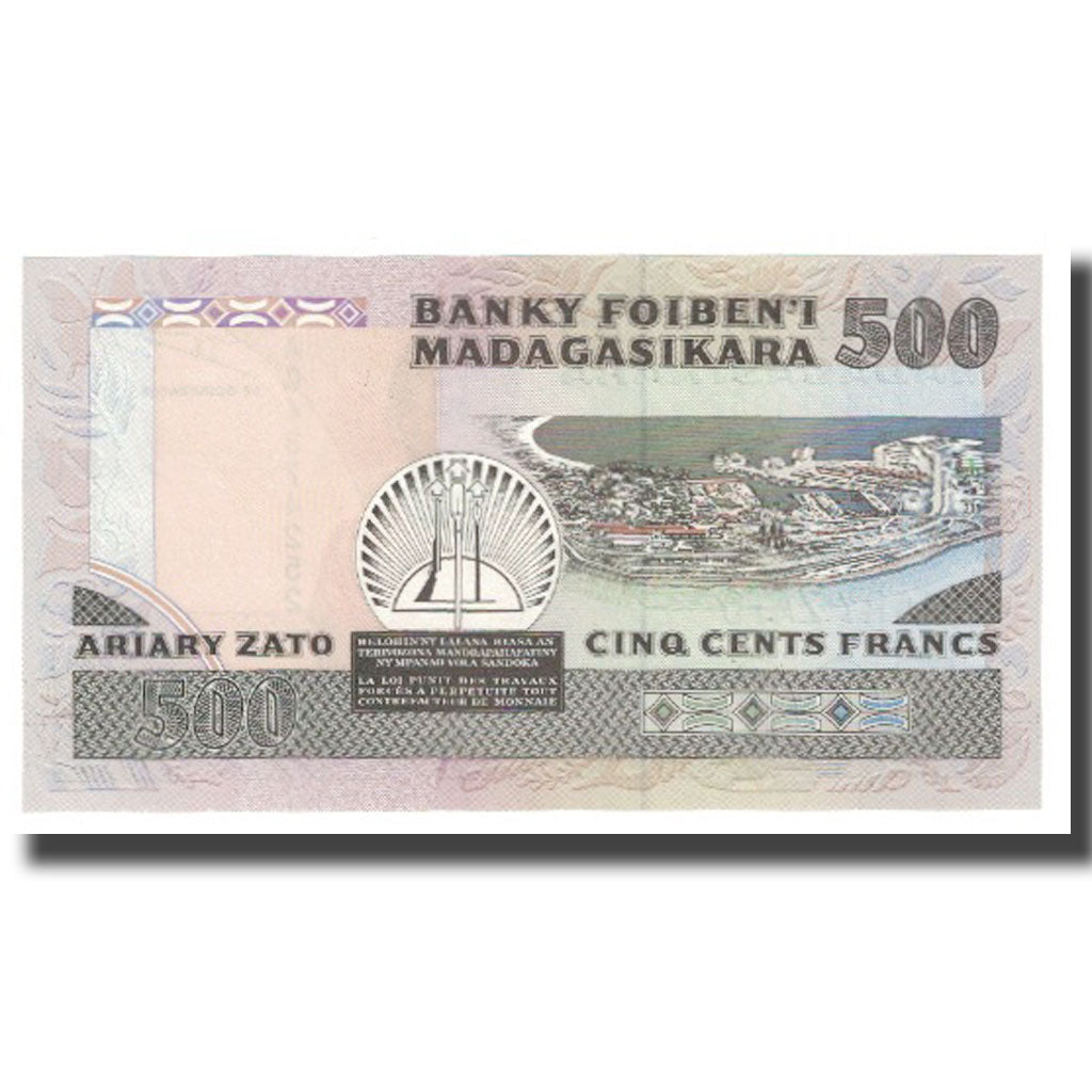 Banknote, Madagascar, 500 Francs = 100 Ariary, KM:71b, UNC(65-70)