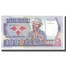 Banknote, Madagascar, 1000 Francs = 200 Ariary, KM:72b, UNC(65-70)