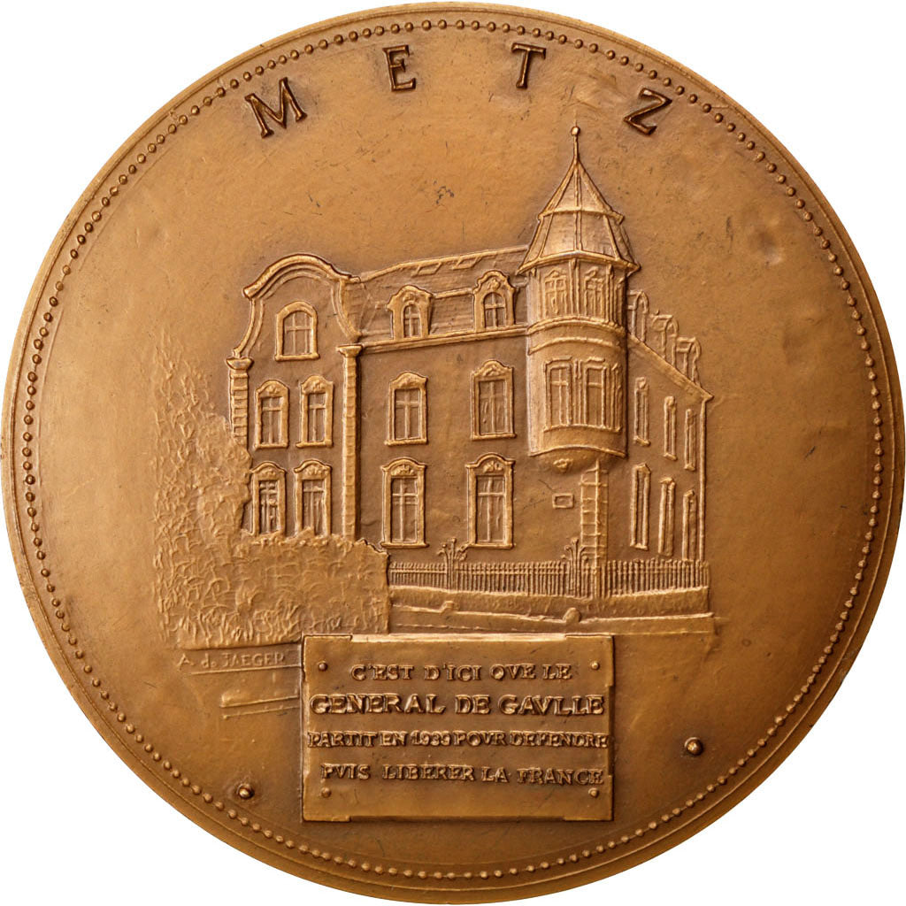 Colonel de Gaulle, Commandant de la 4eme Division Cuirassée, Metz, Médaille