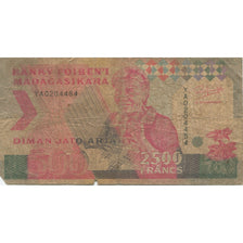 Banknote, Madagascar, 2500 Francs = 500 Ariary, Undated (1988-93), KM:72Aa