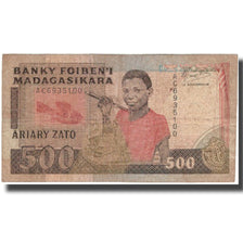 Banknote, Madagascar, 500 Francs = 100 Ariary, KM:71a, VF(20-25)