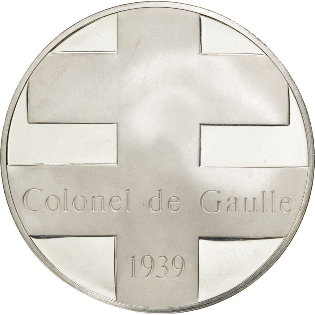 Vie de Charles de Gaulle, Médaille, Colonel De Gaulle