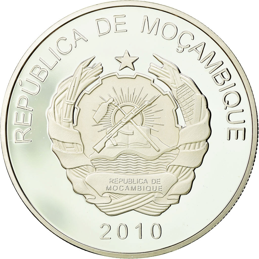 Mozambique, Médaille, Mega towers - Petronas Tower - Malaysia, Arts & Culture