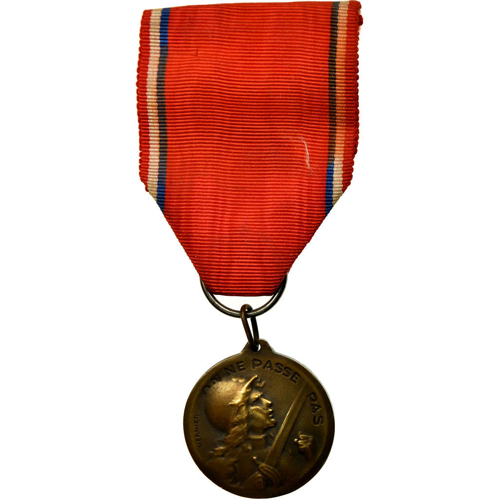 France, Médaille de Verdun, Medal, 1916, Excellent Quality, Vernier, Bronze, 27
