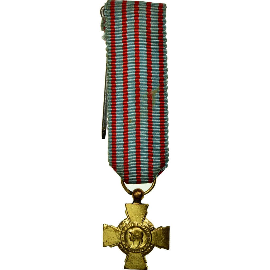 France, Croix du Combattant, Medal, 1939-1945, Excellent Quality, Bronze, 14