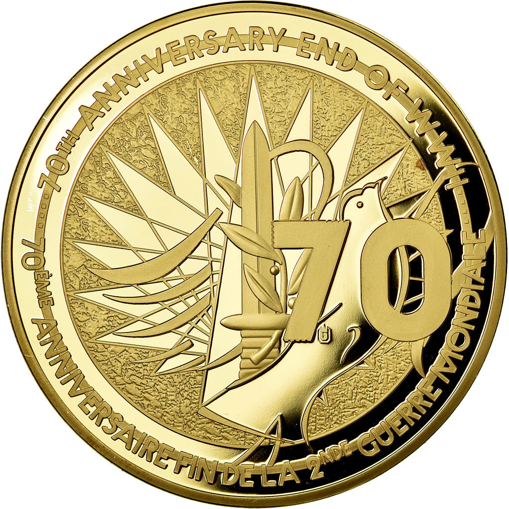 France, Médaille, Défilé de la Victoire du 8 Mai 1945, Champs Elysées, 2015