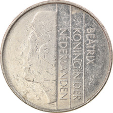 Coin, Netherlands, Beatrix, 2-1/2 Gulden, 1983, VF(30-35), Nickel, KM:206