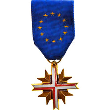 Francja, Confédération européenne des Anciens Combattants, Polityka