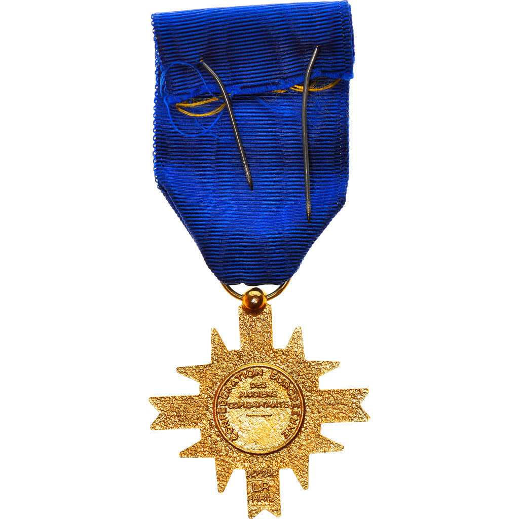 Francja, Confédération européenne des Anciens Combattants, Polityka
