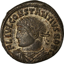 Coin, Constantius II, Nummus, 327-328, Arles, AU(55-58), Copper, RIC:316